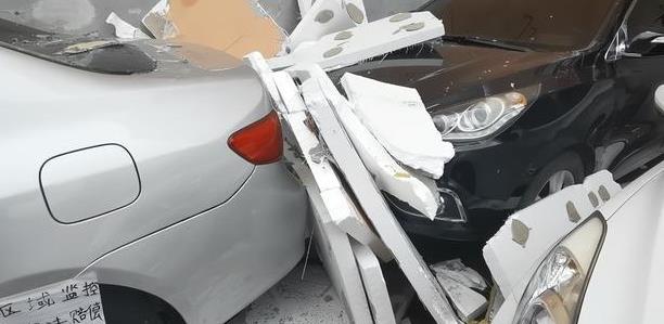 外墻保溫層脫落,大范圍降雨帶來的高樓后遺癥